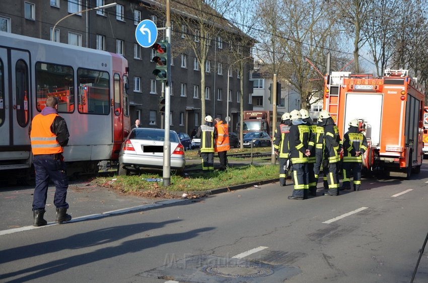 VU Koeln PKW Bahn Amsterdamerstr Friedrich Karlstr P059.JPG